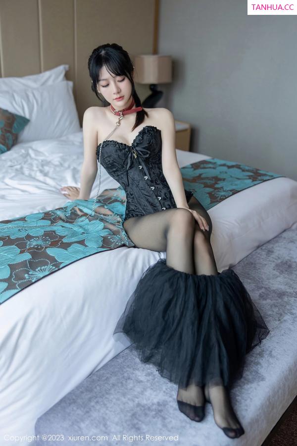   [XiuRen]高清写真图 2023.06.21 No.6961 幼幼 黑丝美腿第66张图片